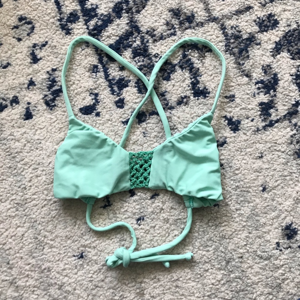 Posh Pua crochet top